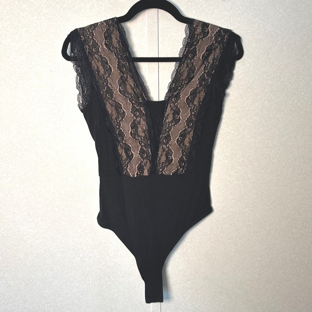RedbyBKE Small Two Tone Lace Bodysuit Nude Black Stretchy VNeck Sexy Whimsigoth